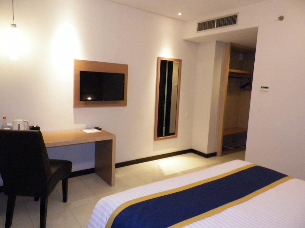 D'Best Hotel Pasar Baru Bandung Pokój zdjęcie