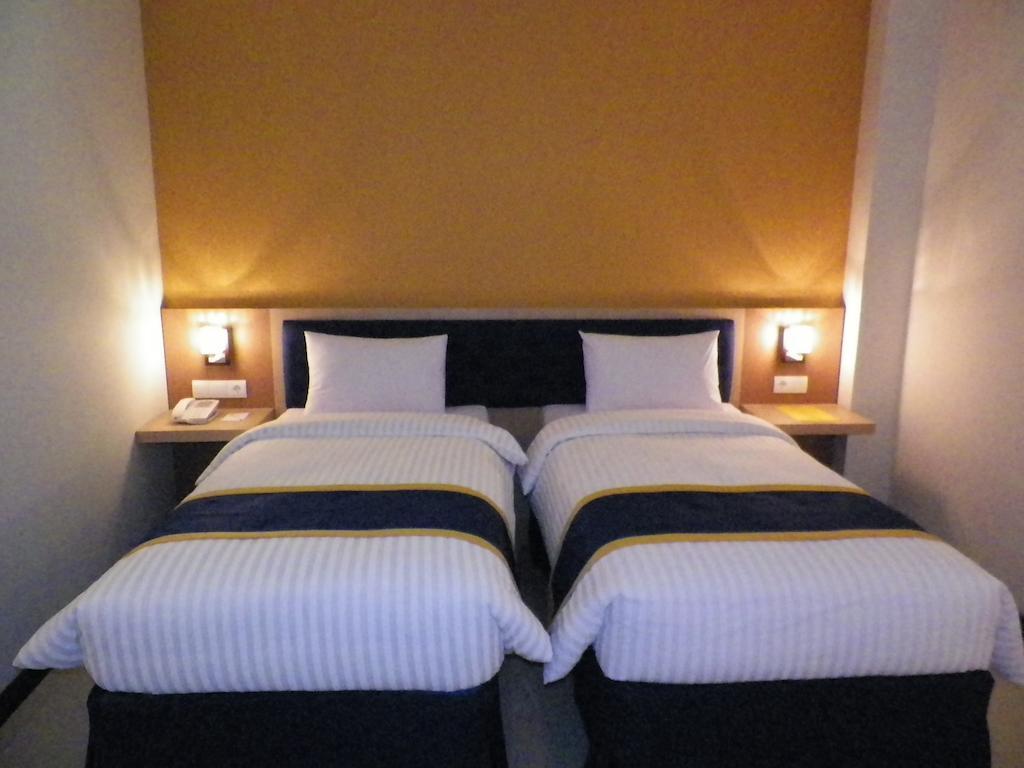 D'Best Hotel Pasar Baru Bandung Pokój zdjęcie