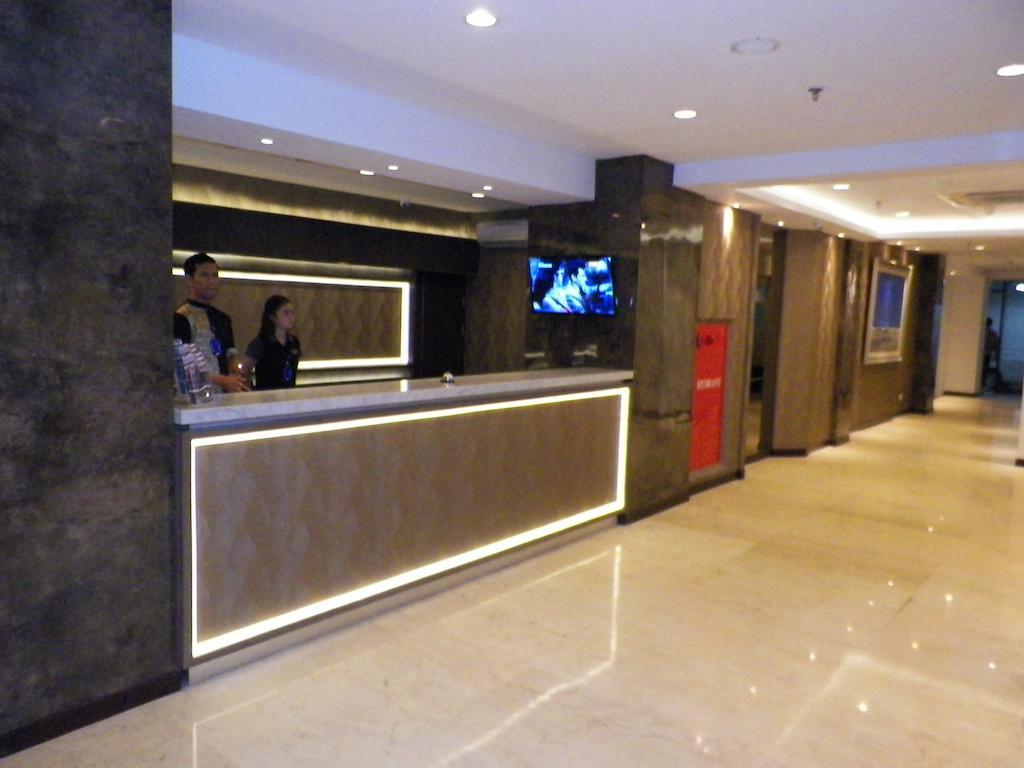D'Best Hotel Pasar Baru Bandung Zewnętrze zdjęcie